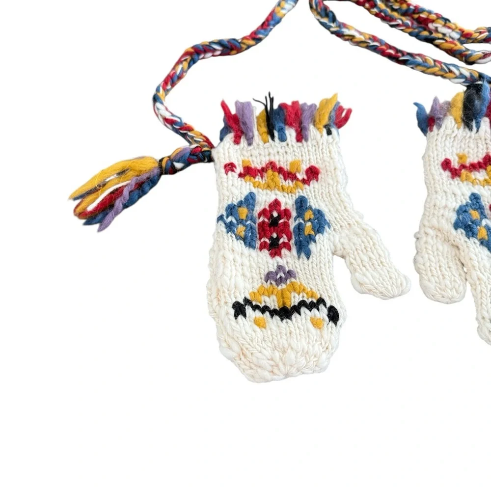 ETRO Milano Hand Knit Wool Mittens Fair Isle Tassel Tie Cord